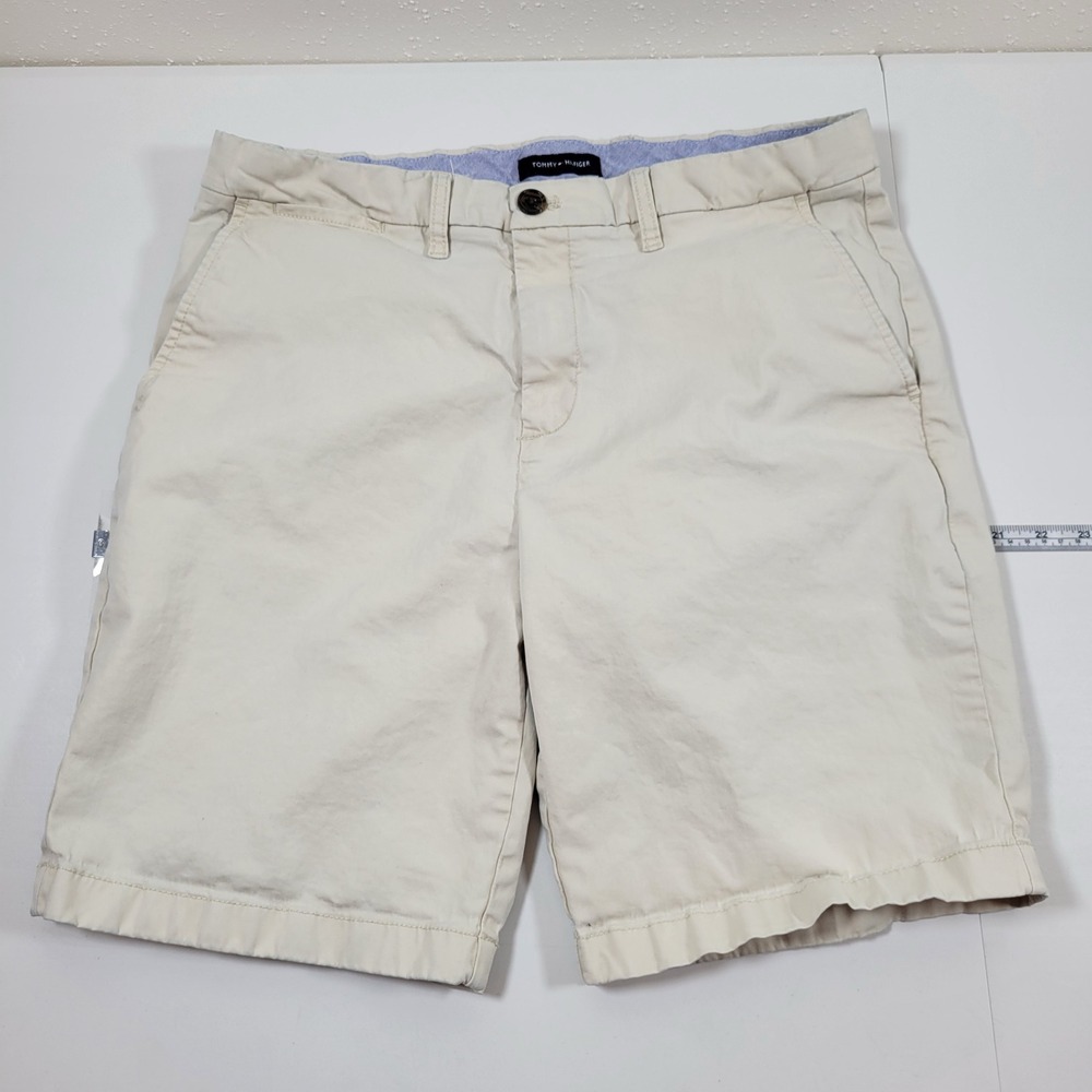Tommy Hilfiger Chino‎ Shorts Mens 34 Beige Excellent Stretch Flat Front Casual